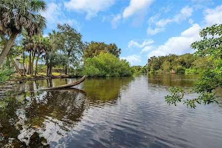 5325 Tarry Ln New Port Richey, FL 34652