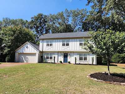 2447 Hawkhurst St Memphis, TN 38119