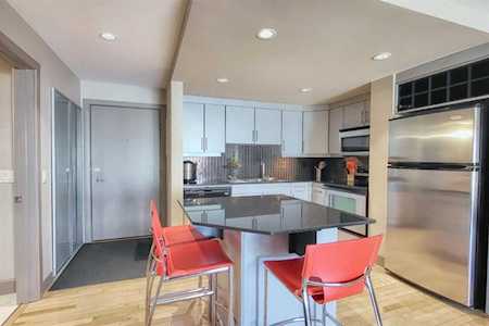 410 1 Ave NE #304 Calgary, AB T2E 0B4
