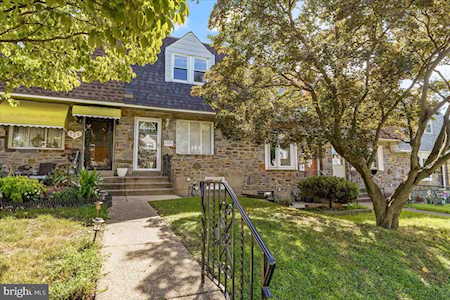 727 Windsor Circle Folcroft, PA 19032