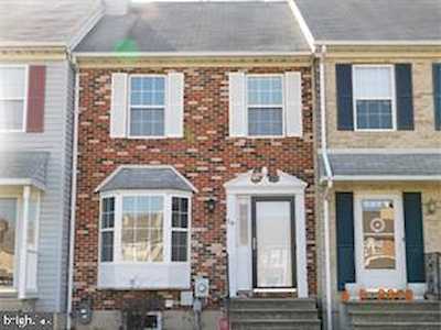 16 Marsh Creek Ln Dover, DE 19904