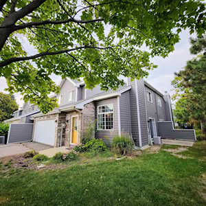 7719 S Shore Drive Chanhassen, MN 55317