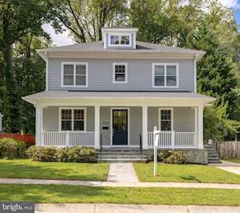 9704 Montauk Ave Bethesda, MD 20817