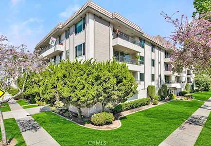 2121 E 1st St #302 Long Beach, CA 90803