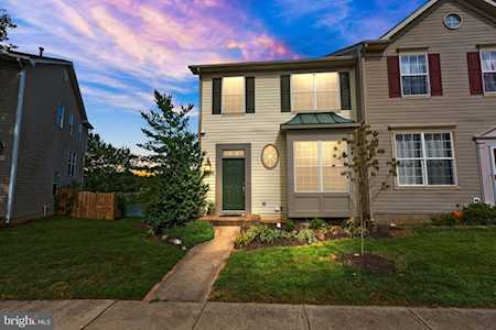 10258 Magnolia Grove Dr Manassas, VA 20110