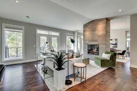 13 Spring Valley Ln SW Calgary, AB T3H 4V2