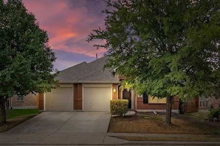 828 Lake Worth Trail Little Elm, TX 75068