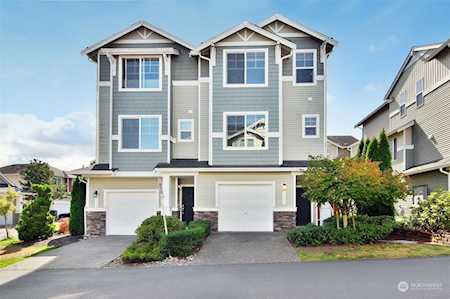 409 126th Place SE #B Everett, WA 98208