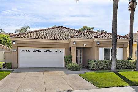 21402 Bastia Mission Viejo, CA 92692