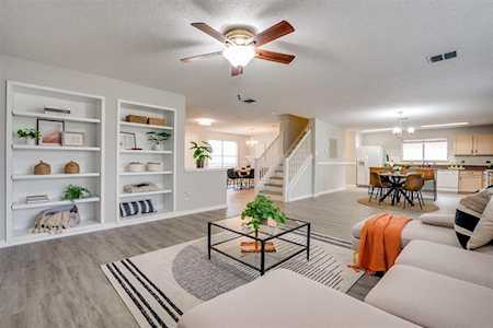 326 Sweetgum Drive Cedar Hill, TX 75104
