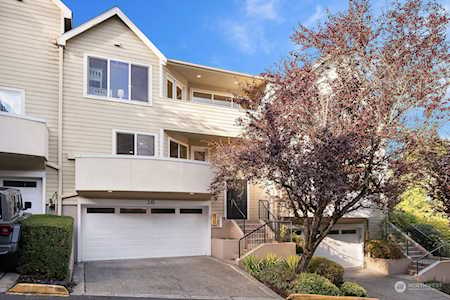 7323 Old Redmond Rd #16 Redmond, WA 98052