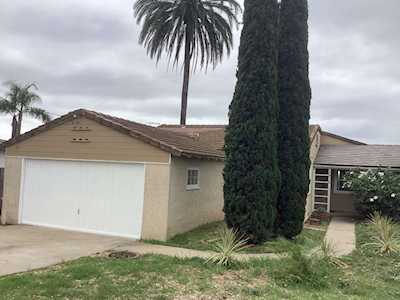 2936 Fairfield Street San Diego, CA 92110