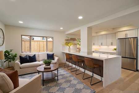3004 Rana Ct Carlsbad, CA 92009