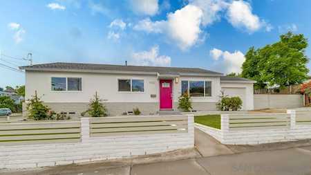 1930 Valle Vista Ave National City, CA 91950