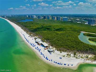 6075 Pelican Bay Blvd #Apt. 303 Naples, FL 34108