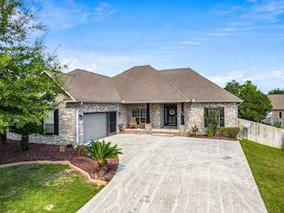 604 Rowan Circle Crestview, FL 32536