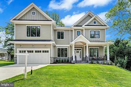 1205 Kelley St SW Vienna, VA 22180