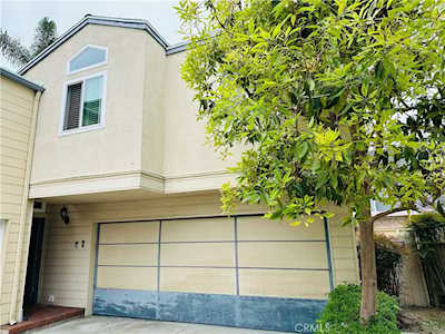 2371 Elden Ave #B Costa Mesa, CA 92627