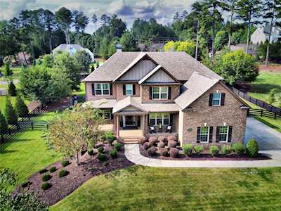 16544 Waxmyrtle Road Milton, GA 30004