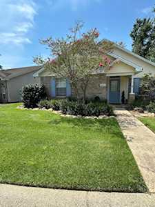 247 Parkwood Circle Circle Niceville, FL 32578