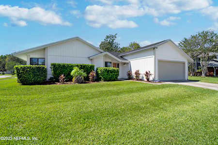 2184 Aztec DR W Jacksonville, FL 32246