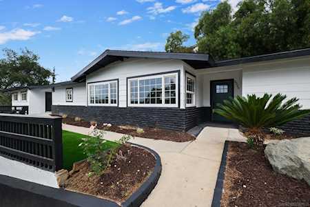 3226 Laurashawn Ln Escondido, CA 92026