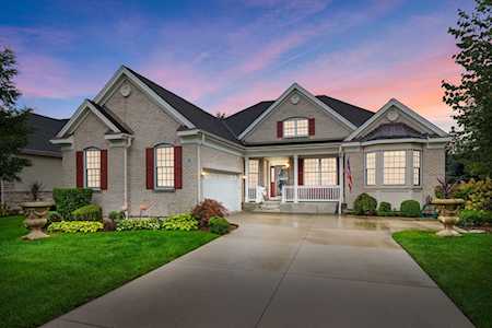 9 Joshua Ct South Barrington, IL 60010