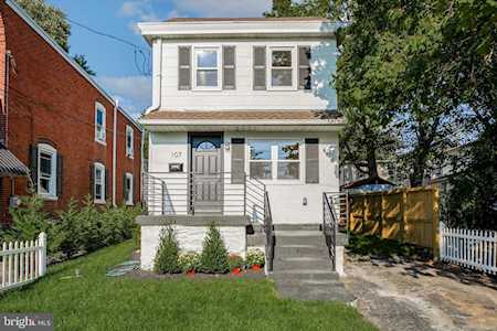 107 W County Line Rd Ardmore, PA 19003