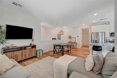 20 Barbara Ln #6 Las Vegas, NV 89183