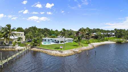 993 NE Orange Avenue Jensen Beach, FL 34957