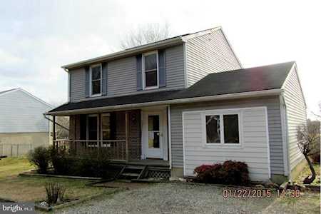 125 Cove Point Rd Lusby, MD 20657