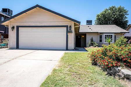 8367 Fontenay Way Stockton, CA 95210