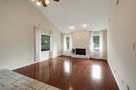 1624 Shadow Moss Ln Germantown, TN 38138