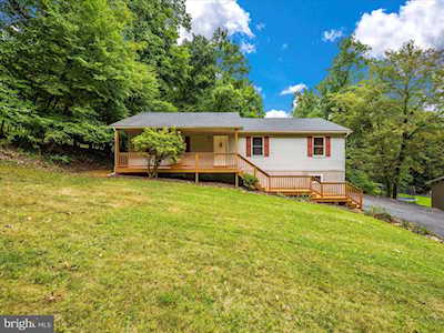 18 Persimmon Trl Fairfield, PA 17320
