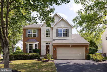 201 Jennings Ct SE Leesburg, VA 20175