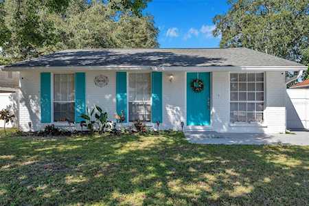 16004 Saddle Creek Dr Tampa, FL 33618