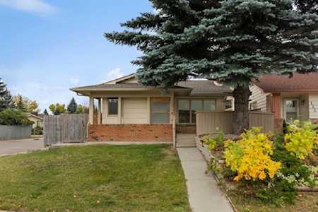 116 SE Midland Crescent Calgary, AB T2X 1P4