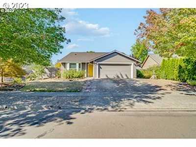 807 SW Westvale ST Mcminnville, OR 97128