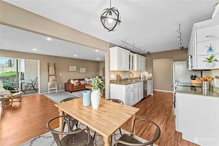 3600 Whitman Ave N #105 Seattle, WA 98103