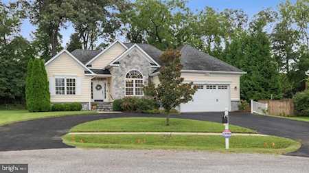 409 Bethian Trl Severna Park, MD 21146