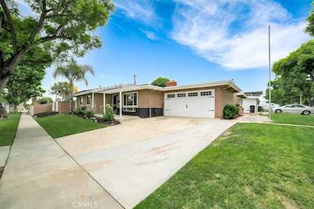 1711 Grove Place Fullerton, CA 92831