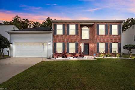 2792 Butternut Dr Hampton, VA 23666