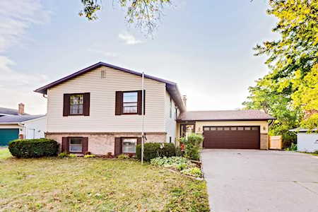 3029 Bartelmy Court Maplewood, MN 55109