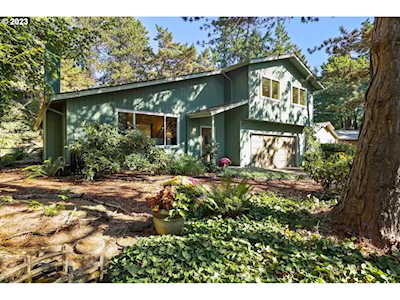 4204 SW Jerald WAY Portland, OR 97221