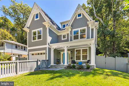4110 Denfeld Ave Kensington, MD 20895