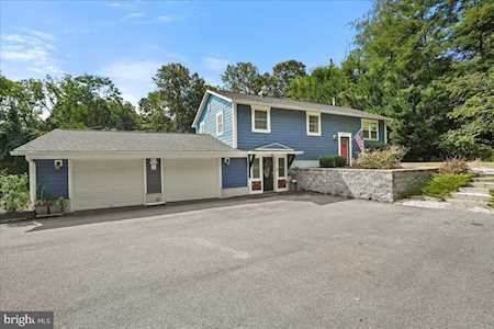 4737 Teen Barnes Rd Frederick, MD 21703