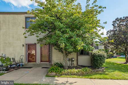 4642 Canterbury Ct Bensalem, PA 19020