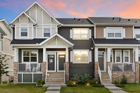 1225 SE Kings Heights Way Airdrie, AB T4A 0T7