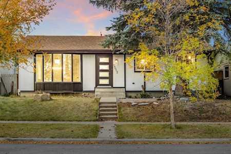 5012 NE Marlborough Dr Calgary, AB T2A 4J6