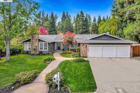 2335 Heritage Oaks Dr Alamo, CA 94507